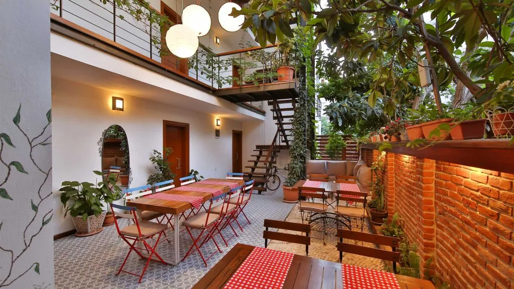 MARE NOSTRUM APART OTEL