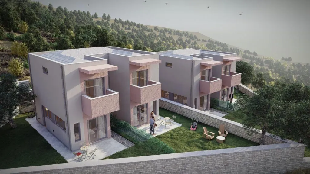 ORTAKUYU'DA İKİZEVLER